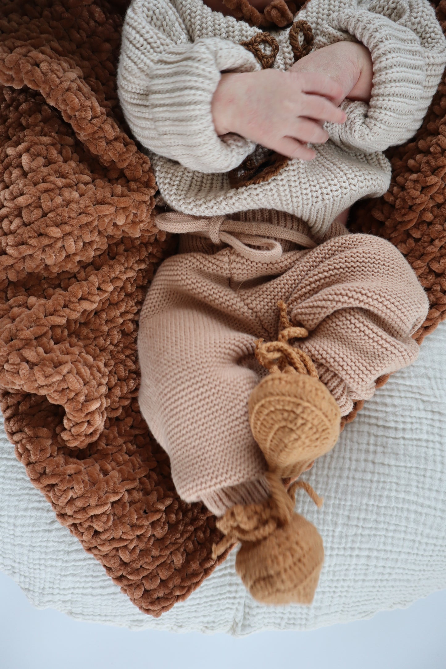 Knit Pants: Latte