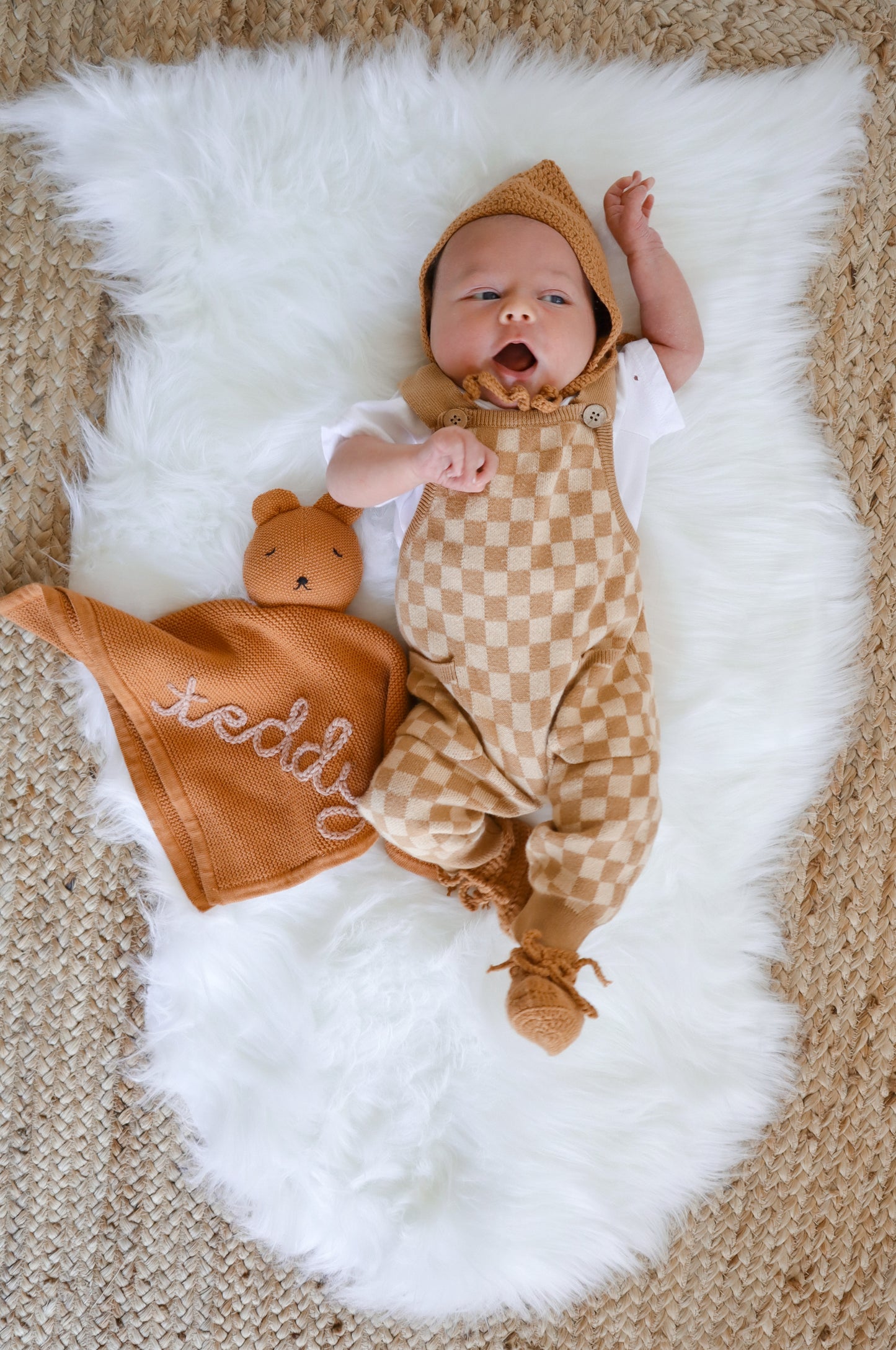 Handmade Baby Bonnet: Clay