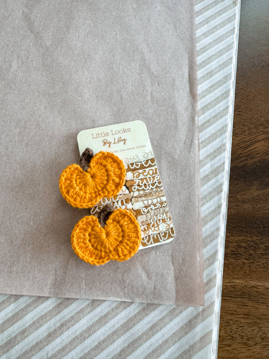 Crocheted Pumpkin Clips (2)