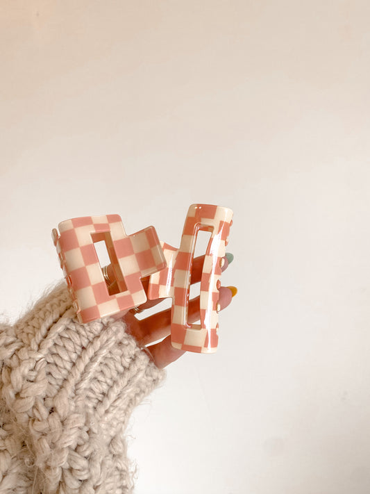 Gingham claw clip