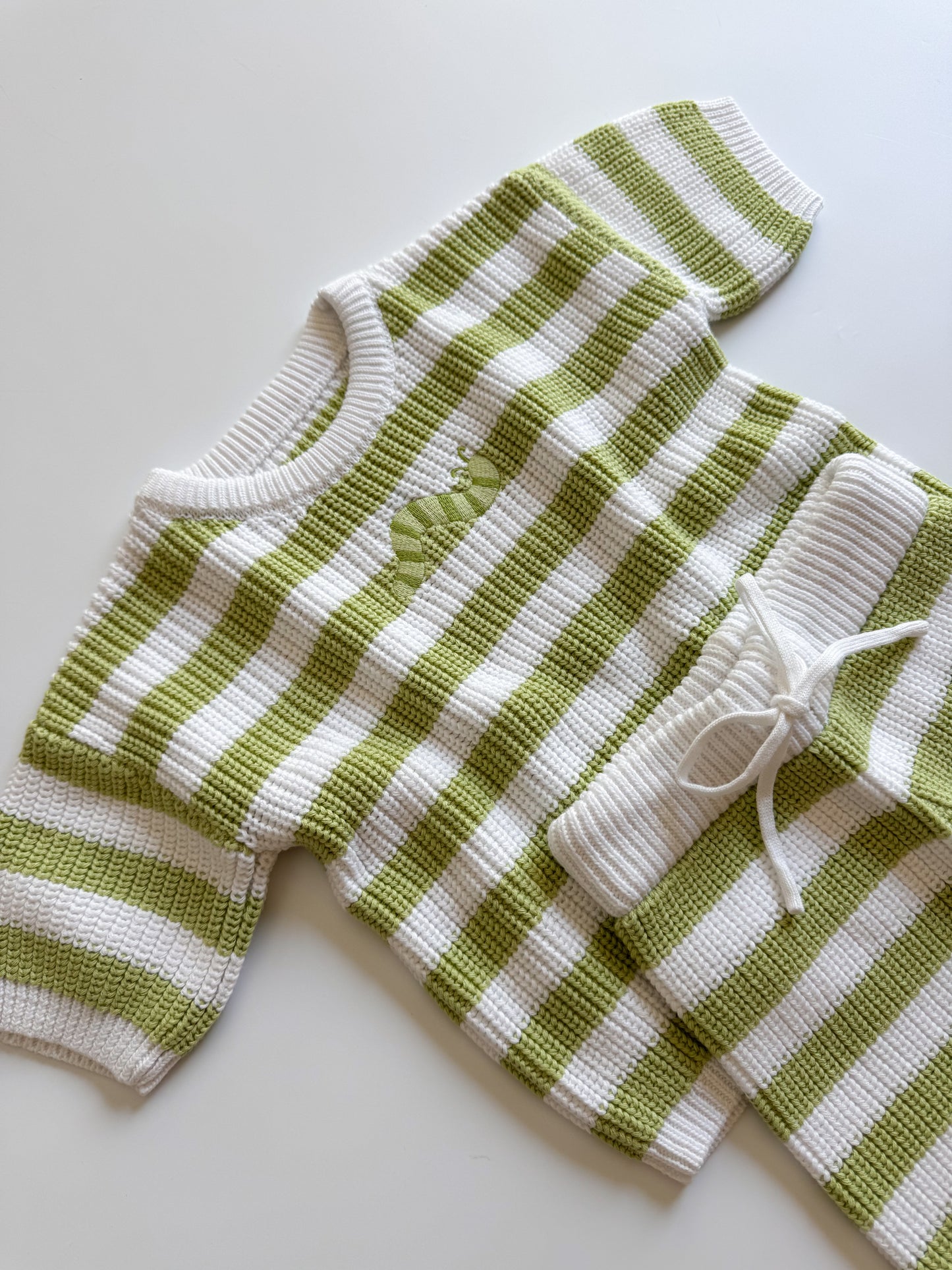 Caterpillar Striped Set