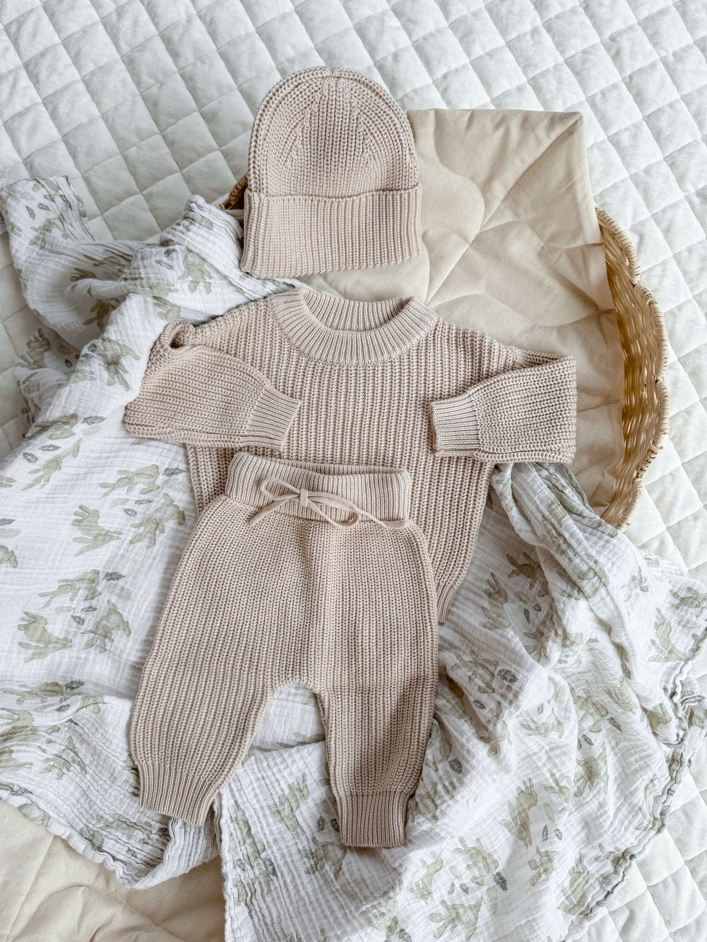 Newborn Set: Oatmilk