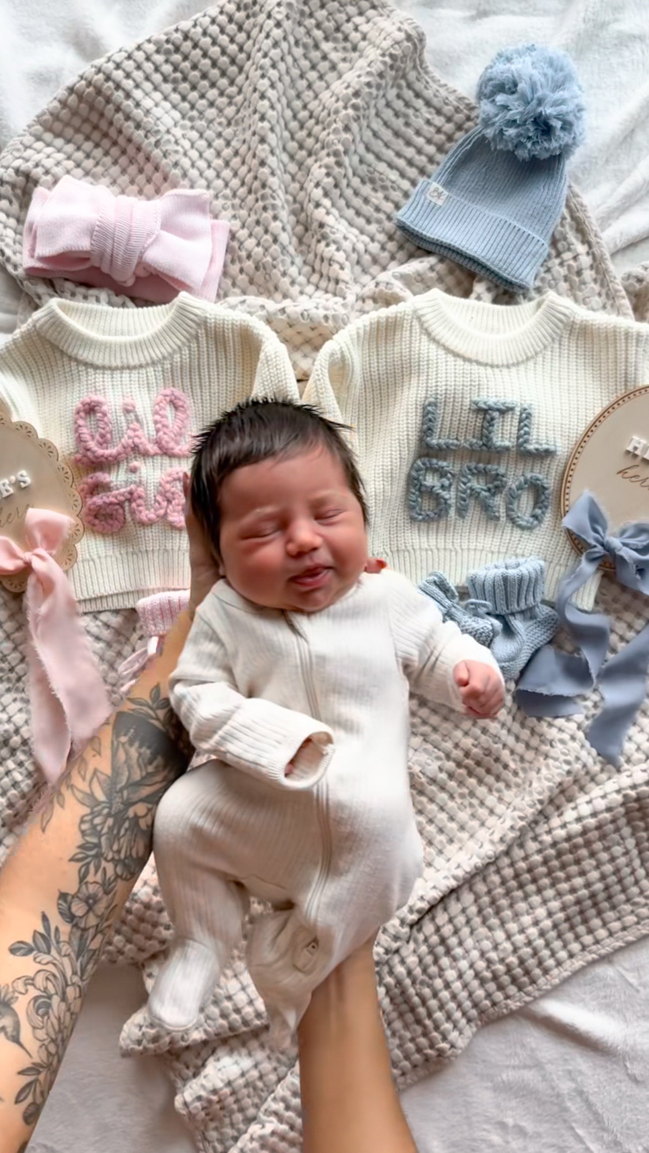Lil Bro Lil Sis announcement sweater