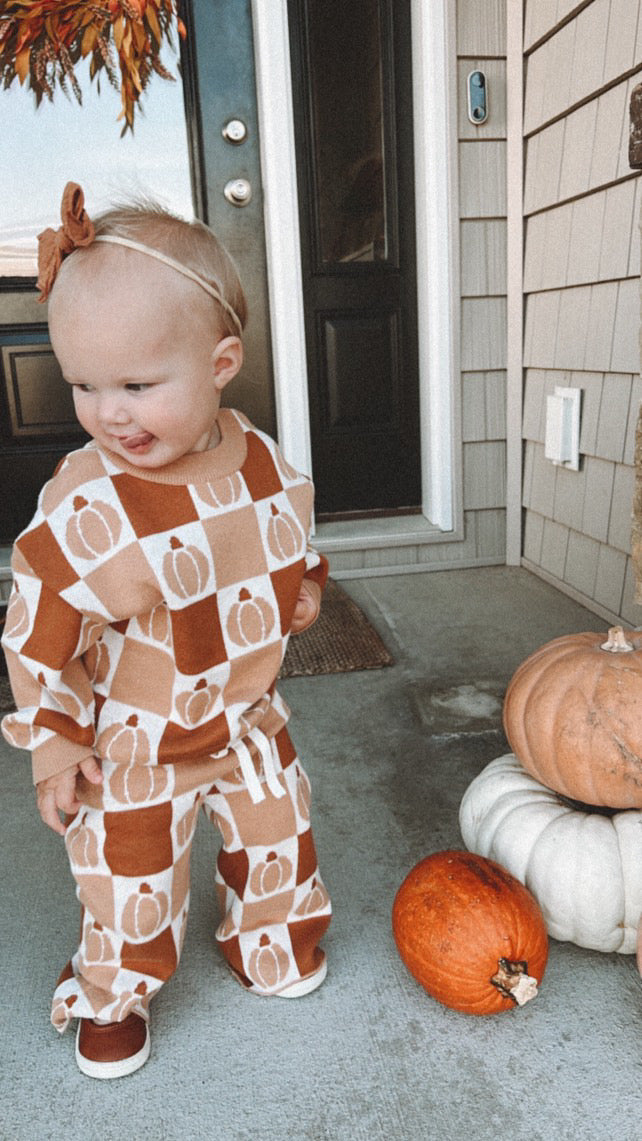 Checkered Pumpkin Set