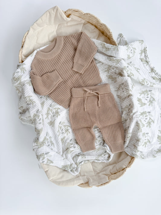 Newborn Set: Chai