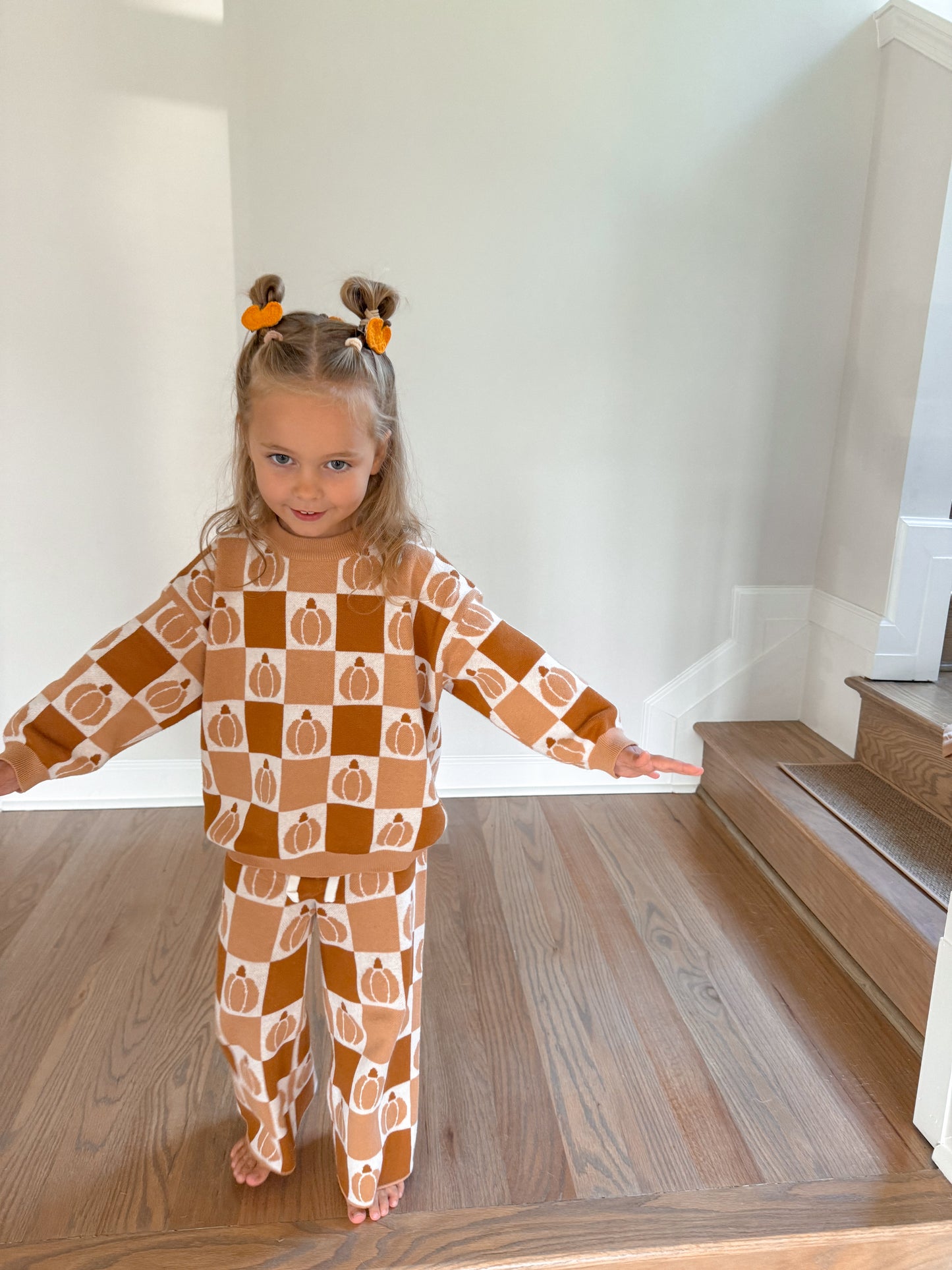 Checkered Pumpkin Set