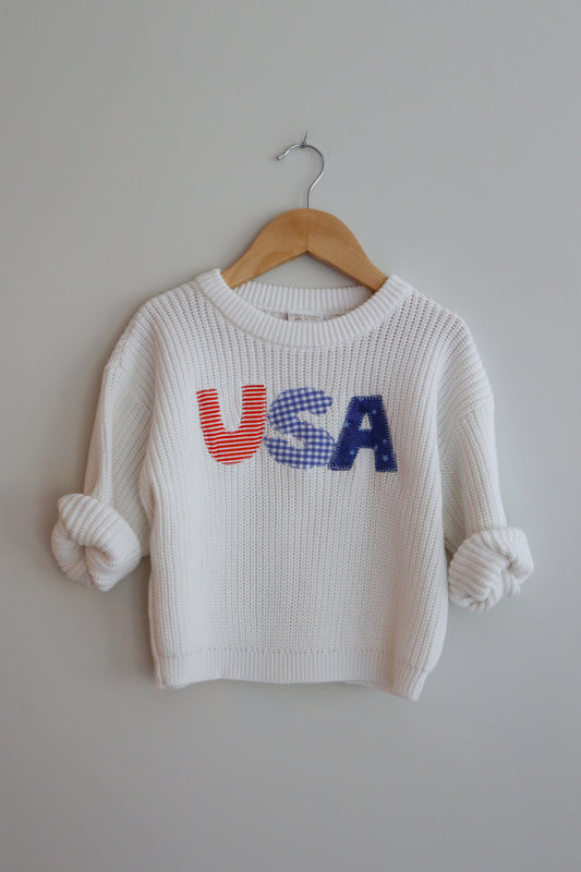 USA White sweater