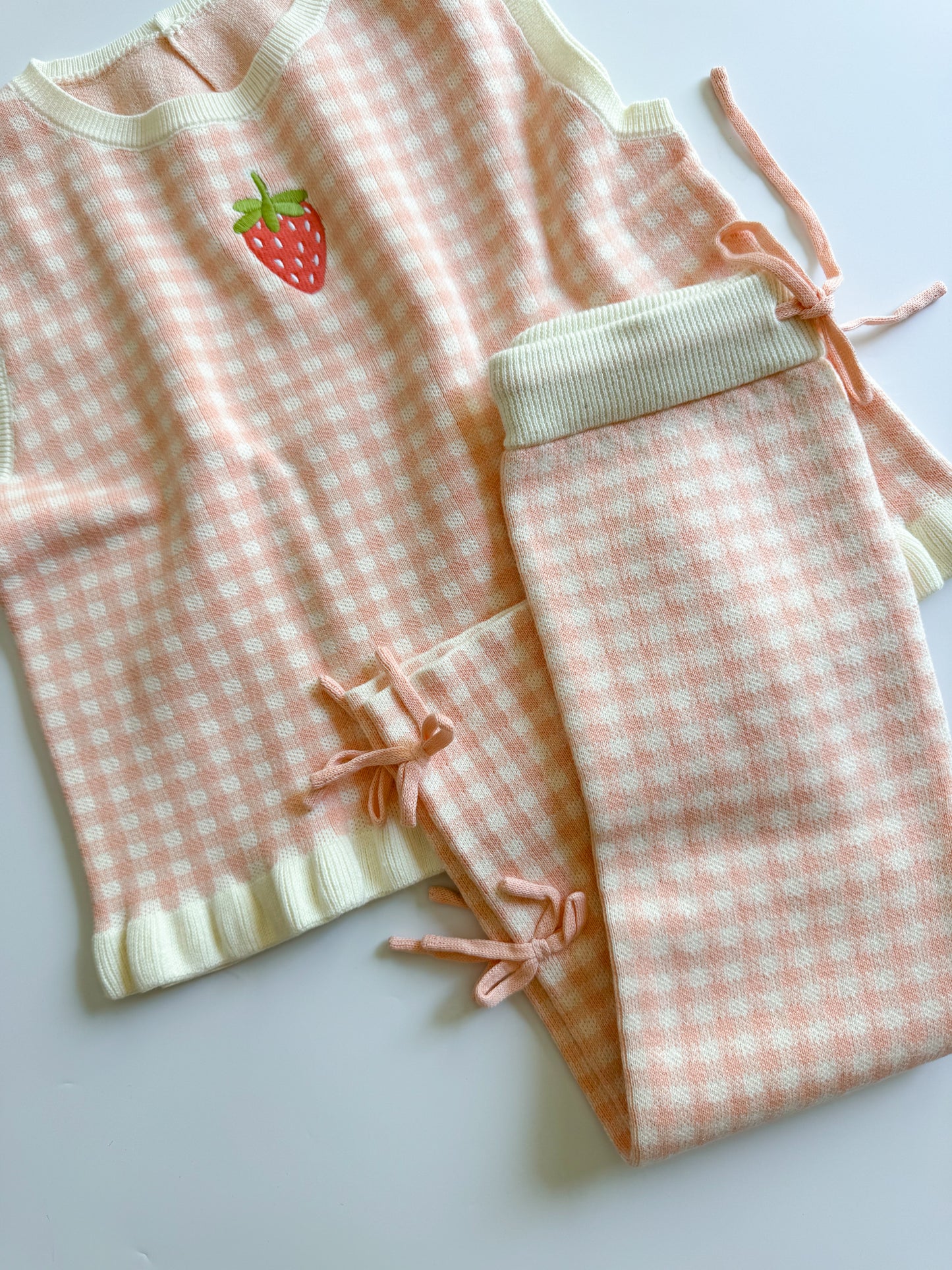 Strawberry Gingham Set